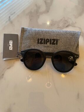 Izipizi Sunglasses